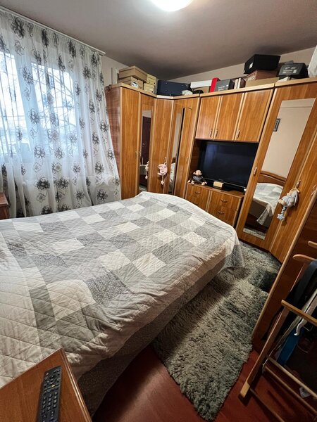 Ferdinand, Obor, 2 camere de vanzare, fara risc, fara urgenta.