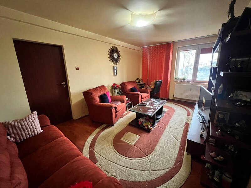 Ferdinand, Obor, 2 camere de vanzare, fara risc, fara urgenta.