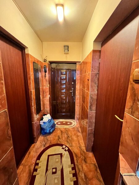 Ferdinand, Obor, 2 camere de vanzare, fara risc, fara urgenta.