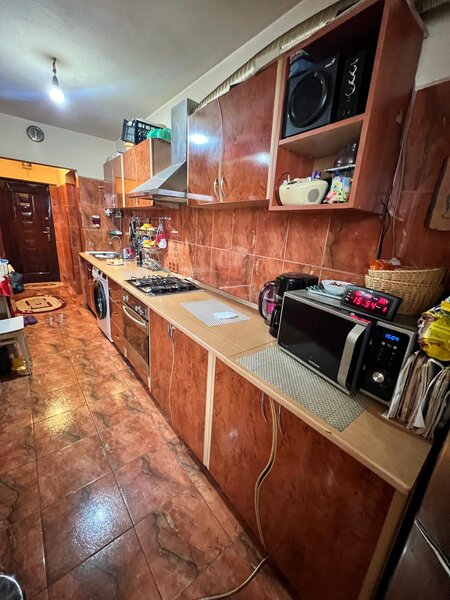 Ferdinand, Obor, 2 camere de vanzare, fara risc, fara urgenta.