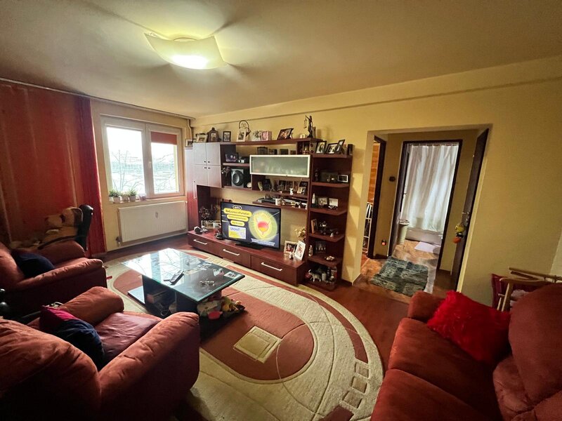 Ferdinand, Obor, 2 camere de vanzare, fara risc, fara urgenta.