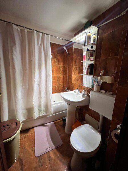 Ferdinand, Obor, 2 camere de vanzare, fara risc, fara urgenta.